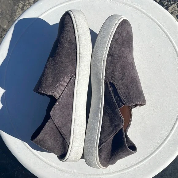 Steve Madden Fayna Womens 7.5 Gray Faux Fabric Kick Down Heel Comfort Flats - Picture 6 of 8